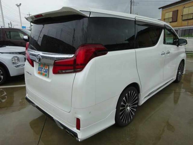 ALPHARD-7