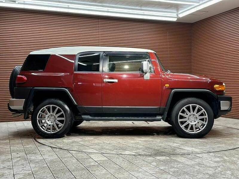 FJ CRUISER-17