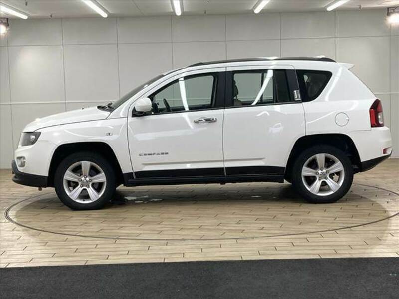 JEEP COMPASS-15