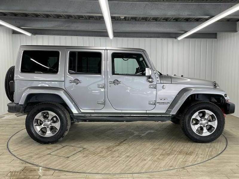 JEEP WRANGLER-13