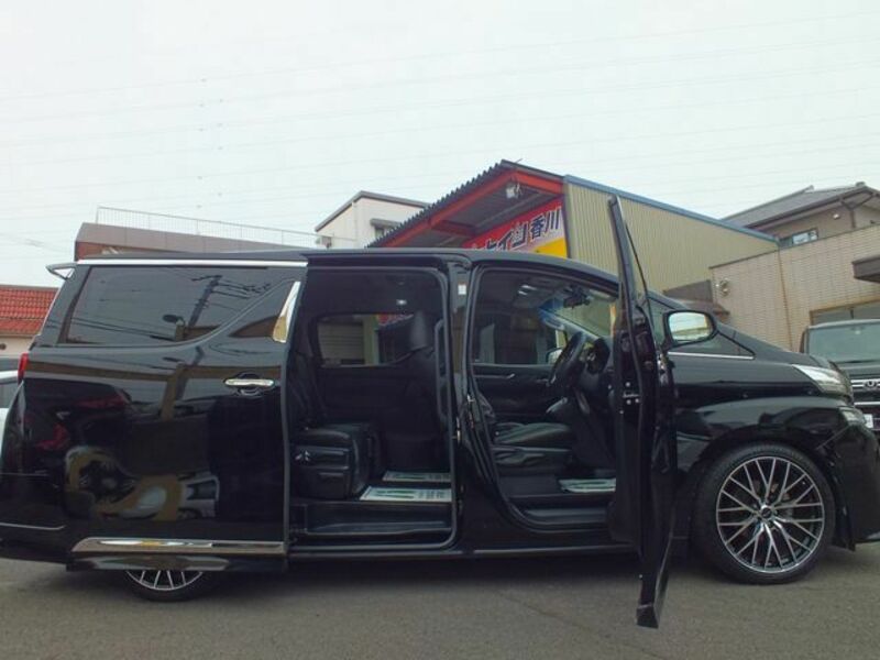 VELLFIRE-4