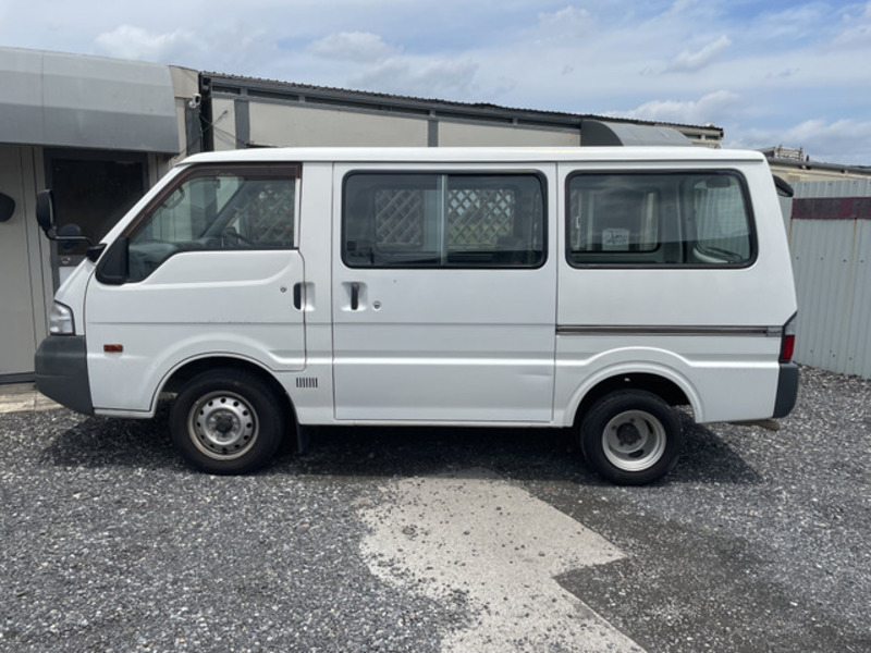 BONGO VAN-5