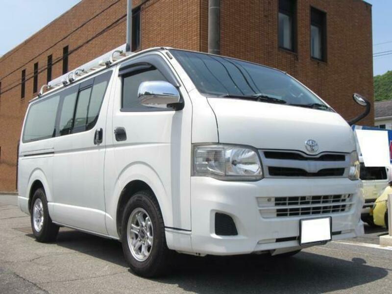 HIACE VAN-3