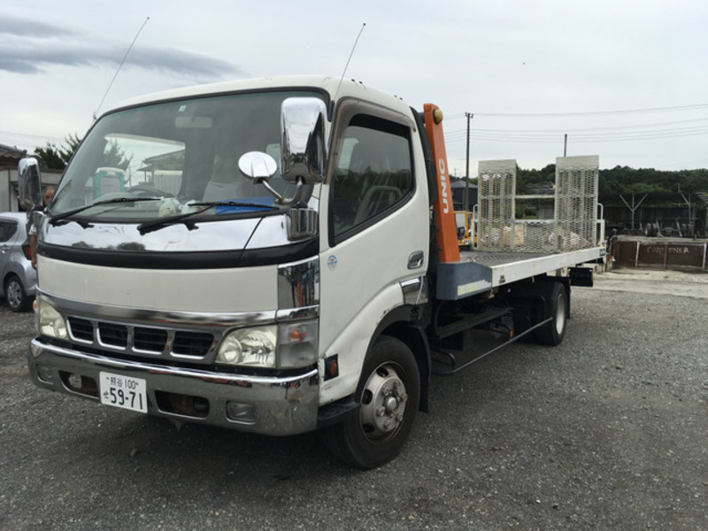 TOYOTA　DYNA