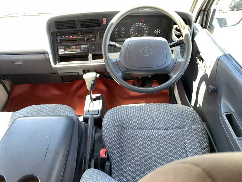 HIACE VAN-20