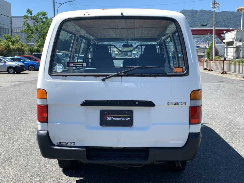 HIACE VAN-6