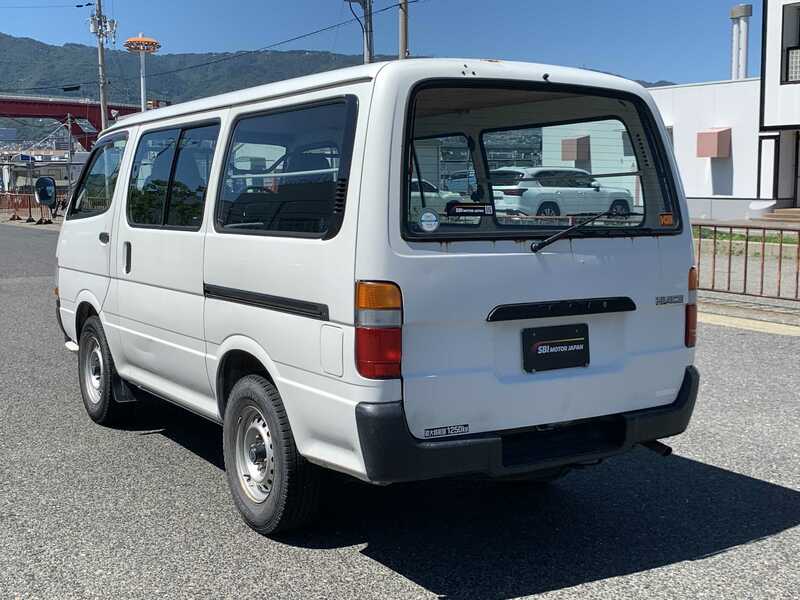 HIACE VAN-7