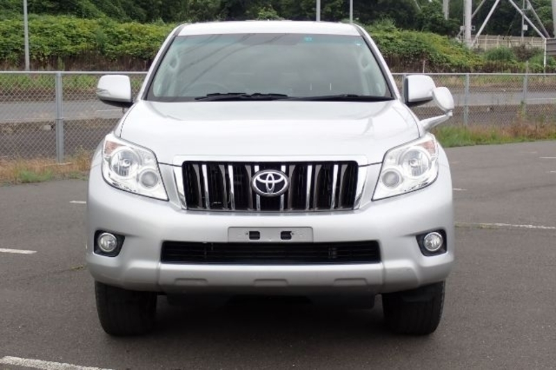 LAND CRUISER PRADO-11