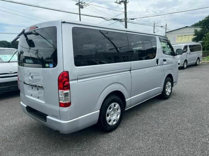 HIACE VAN-6