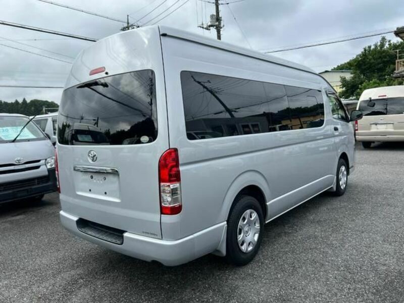 HIACE VAN-6