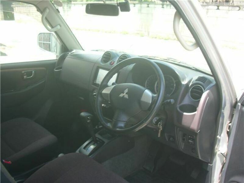 PAJERO MINI-2