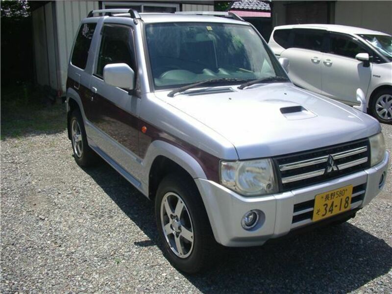 PAJERO MINI-8