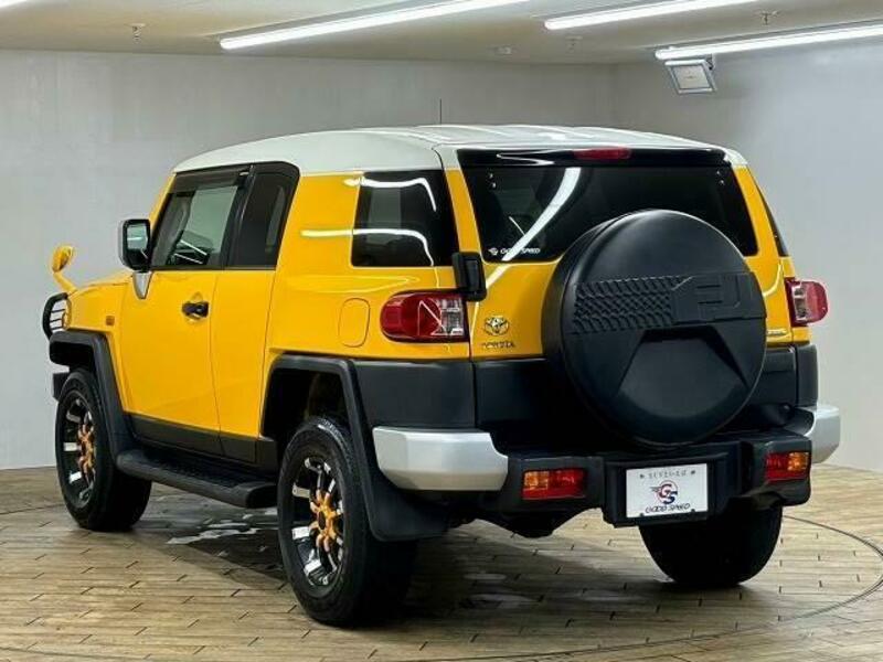 FJ CRUISER-15