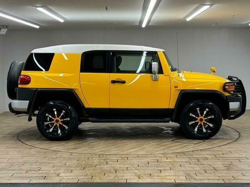 FJ CRUISER-14