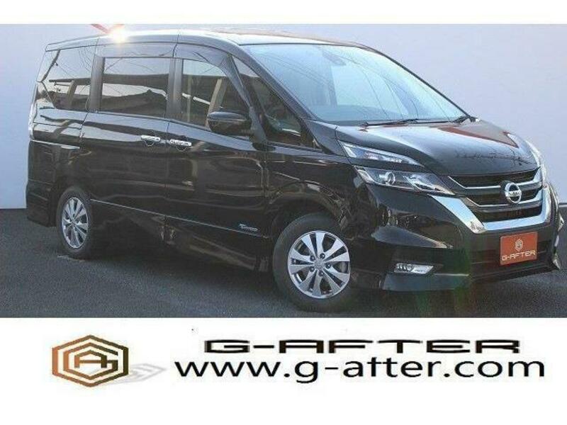 NISSAN　SERENA