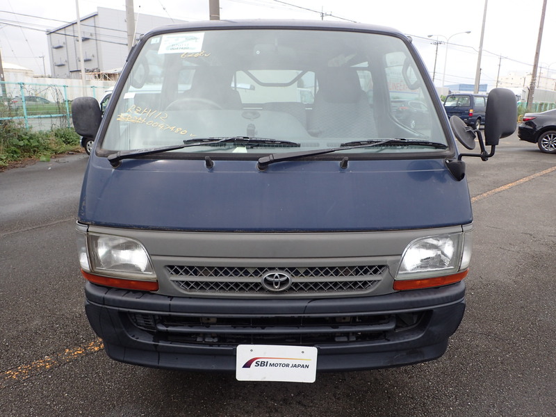 HIACE VAN-1