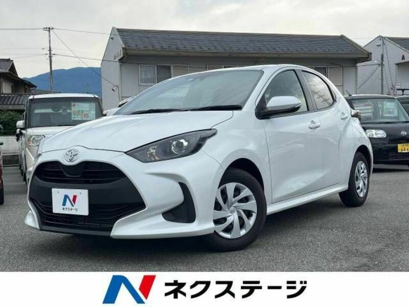 TOYOTA　YARIS