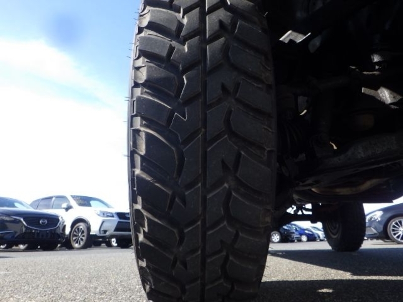 HILUX