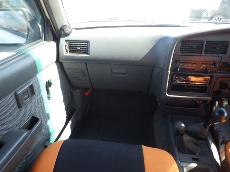 HILUX