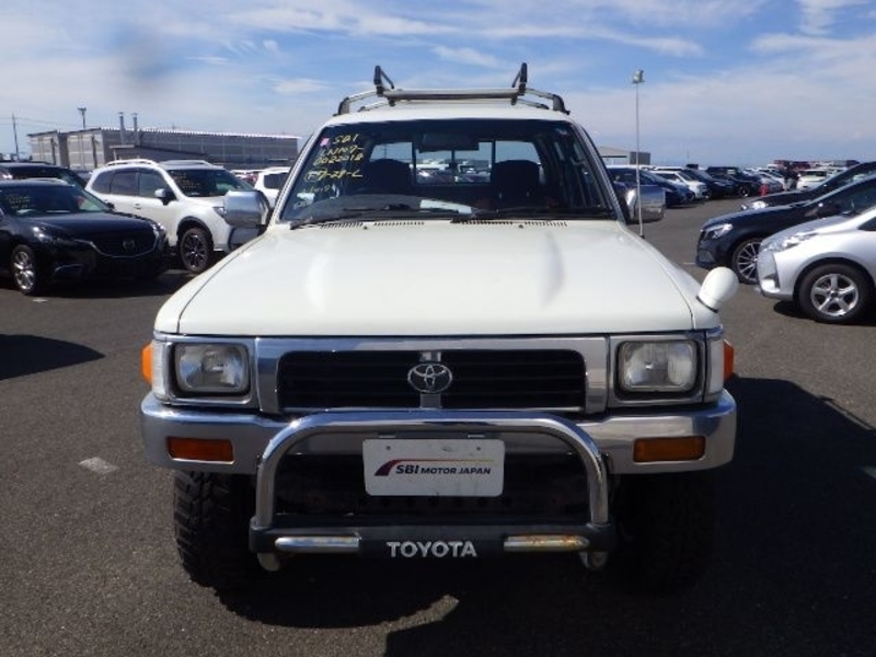 HILUX