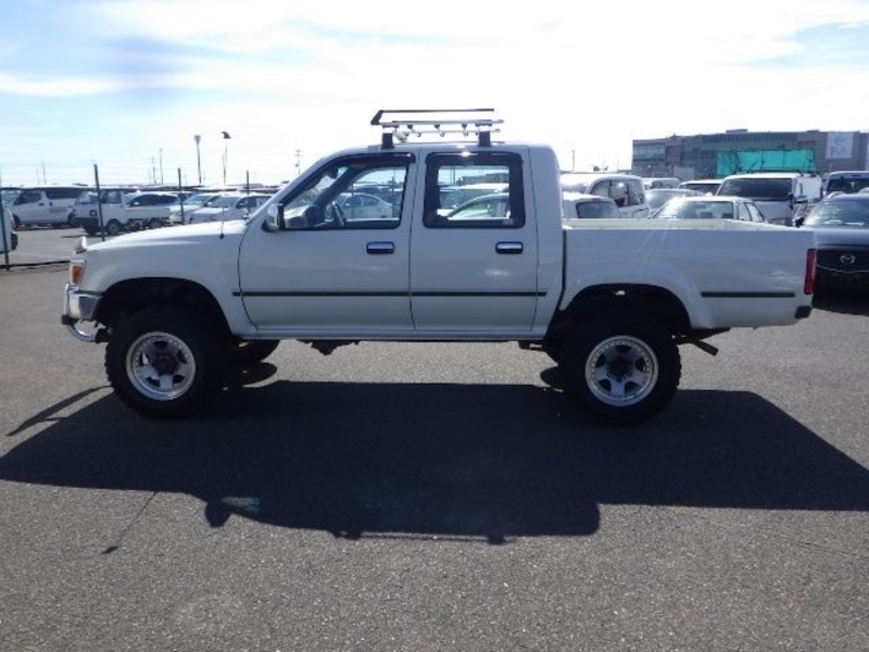 HILUX