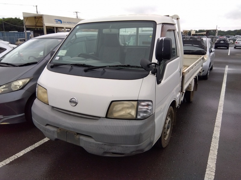 NISSAN VANETTE TRUCK