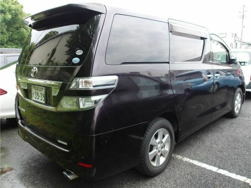 VELLFIRE-1