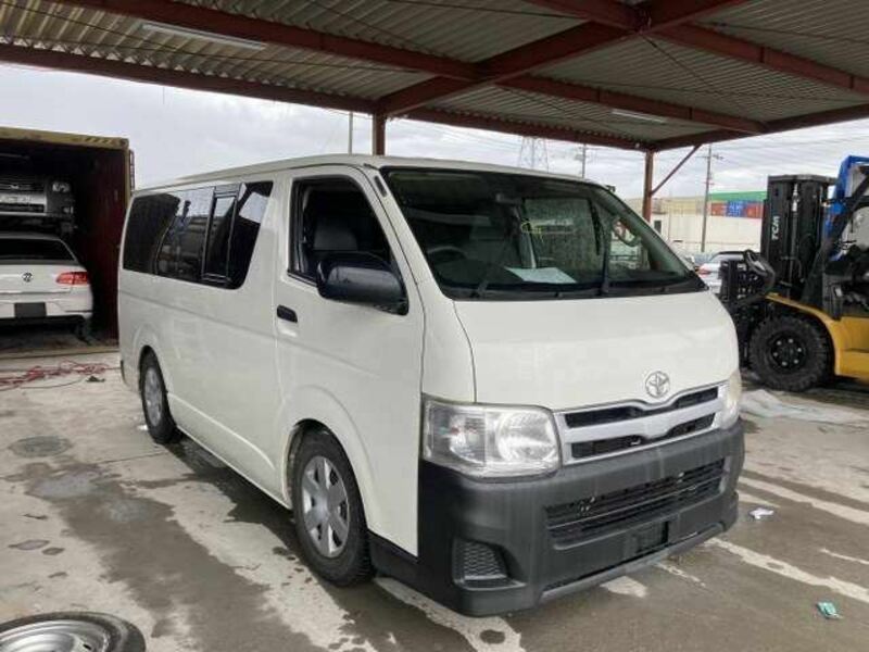 HIACE VAN-6