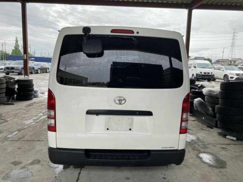 HIACE VAN-9