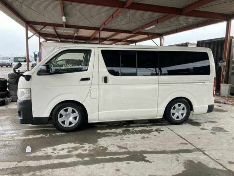 HIACE VAN-14