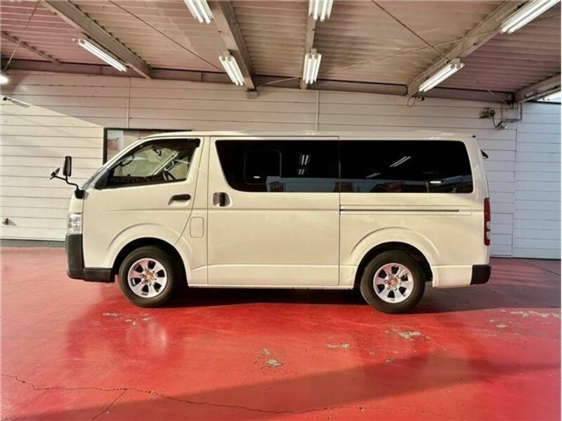HIACE