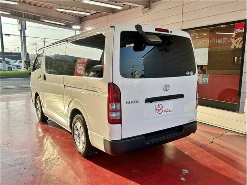 HIACE