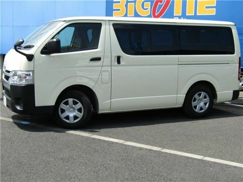 HIACE VAN-3