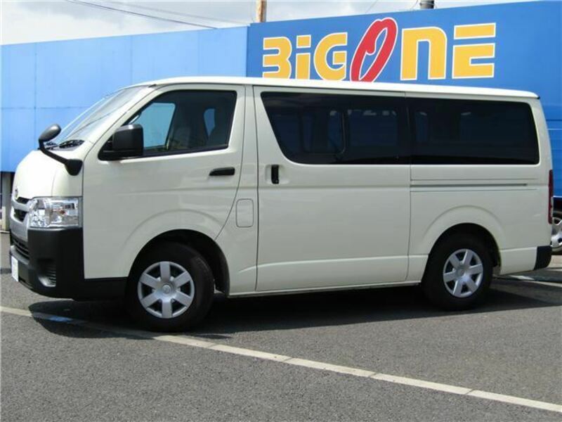 HIACE VAN-4