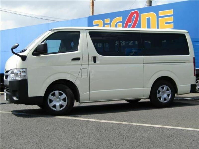 HIACE VAN-5