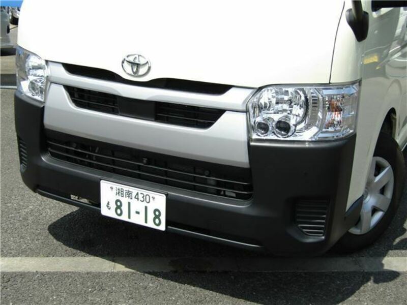 HIACE VAN-9