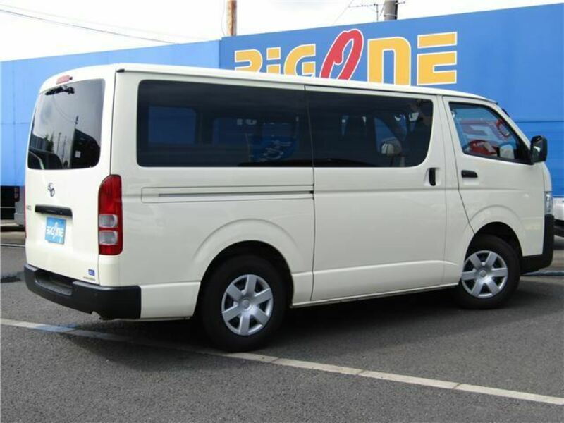 HIACE VAN-38