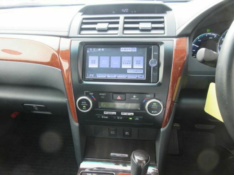 CAMRY-10