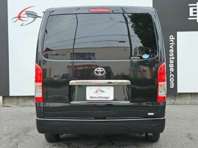 HIACE VAN-3