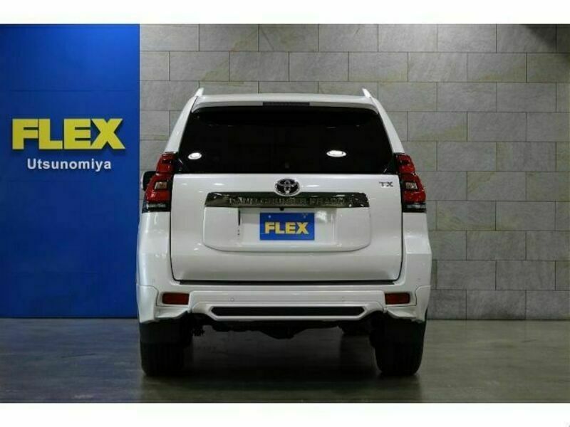 LAND CRUISER PRADO-10