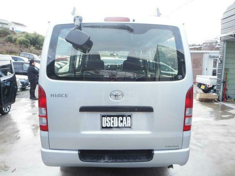 HIACE VAN-4