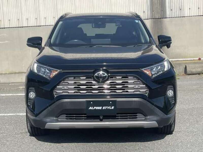 RAV4-8