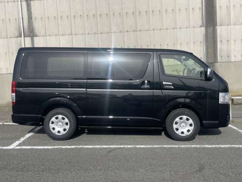 HIACE VAN-14