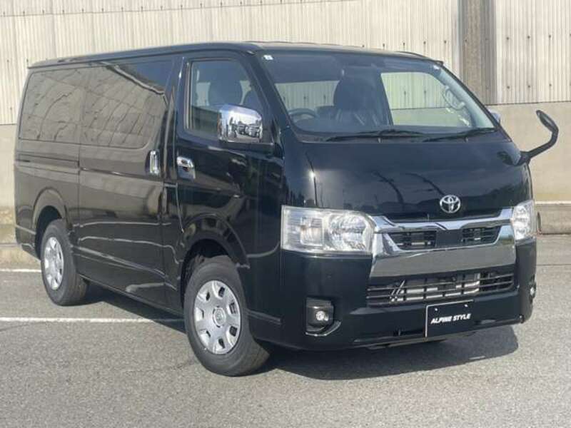 HIACE VAN-7