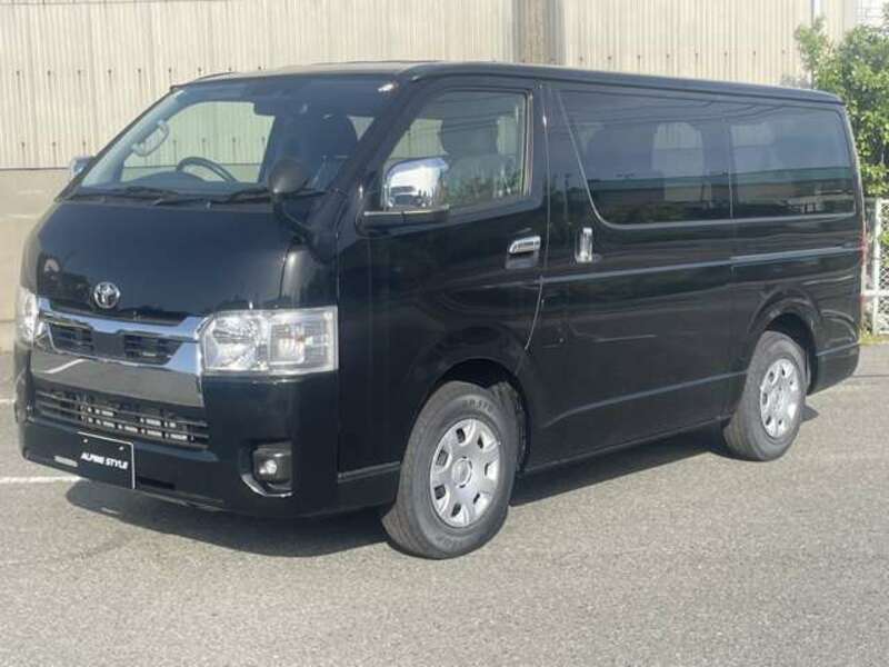 HIACE VAN-9