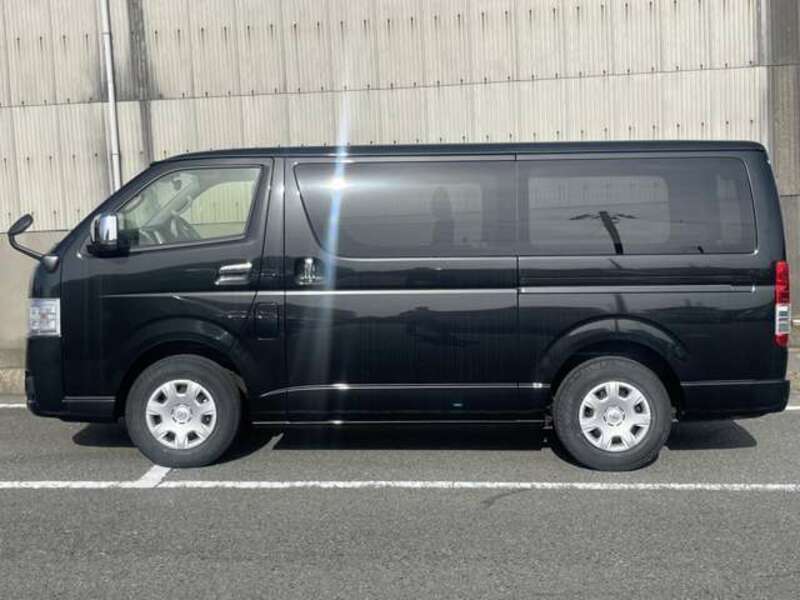 HIACE VAN-10