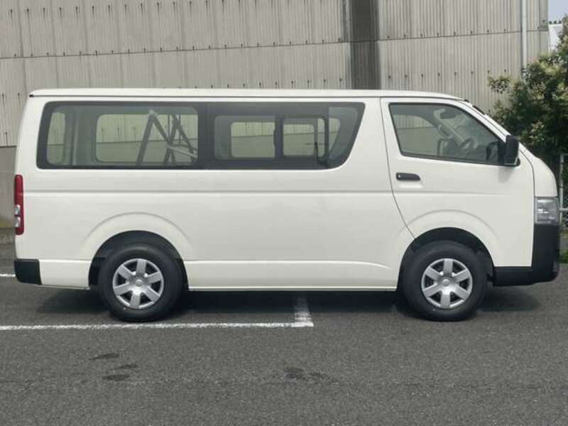 HIACE VAN-14