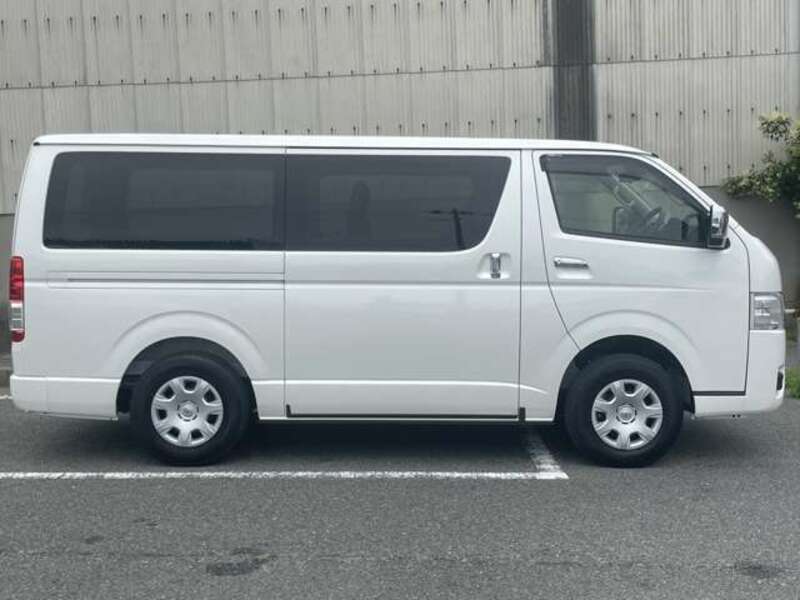 HIACE VAN-14