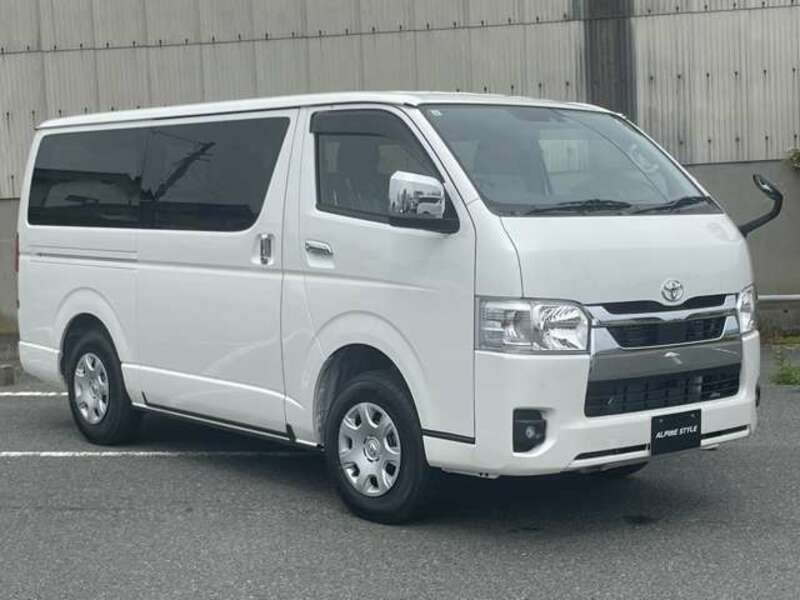 HIACE VAN-7