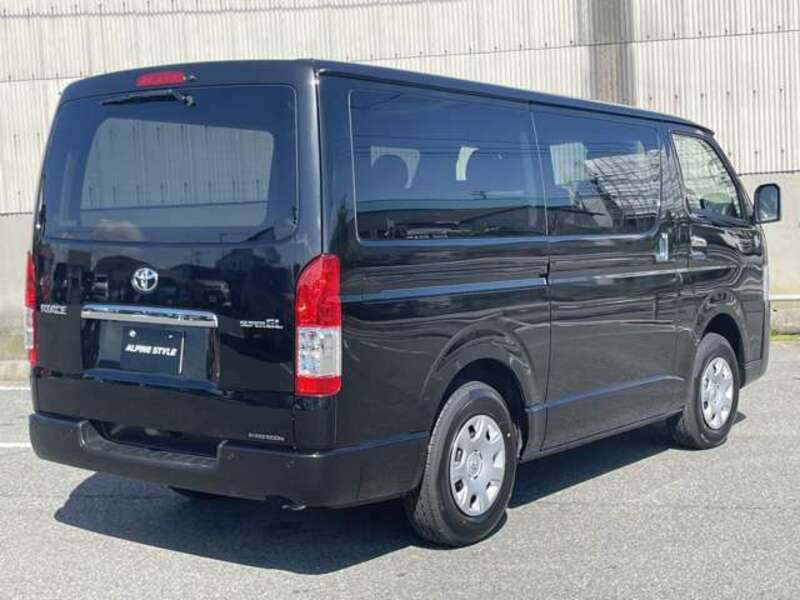 HIACE VAN-13